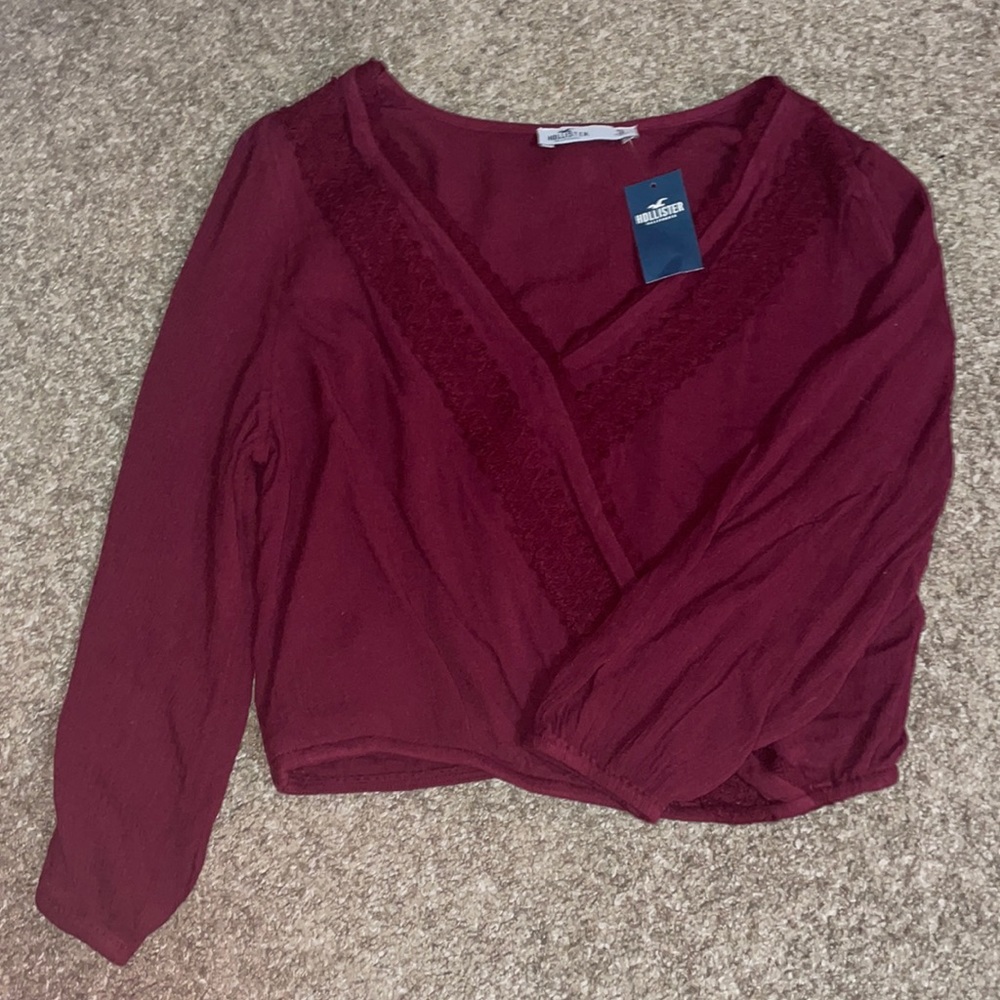 Hollister shirt